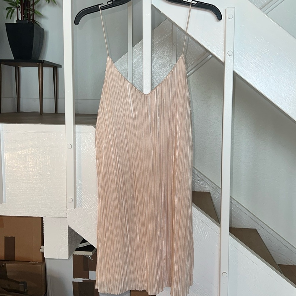Tilly’s shift dress.